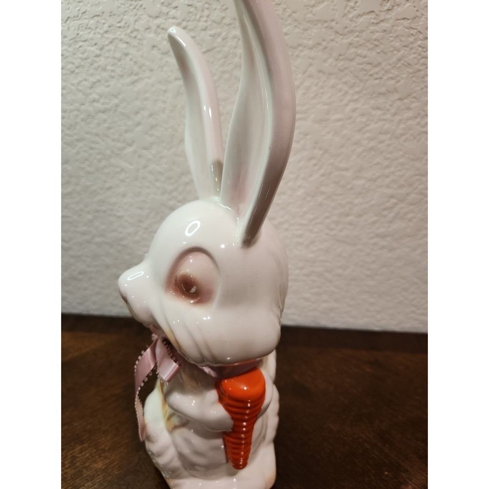Vintage Ceramic Rabbit Holding A Carrot 14 " - Picture 5 of 9